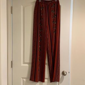 Patterned pants